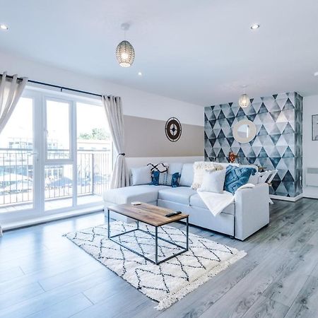 Stunning 2 Bed Apt By Greenstay Serviced Accommodation - Located In Formby Village - Perfect For Short & Long Stays - Couples, Friends & Families & Business Travellers All Welcome - Dog Friendly - 7 Exteriér fotografie
